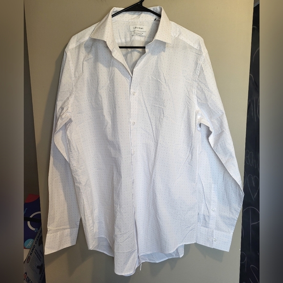 Calvin Klein White With Pink And Gray Dots Dress Shirt, Size Large - Picture 1 of 6